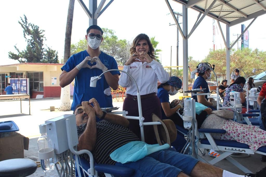 ATIENDEN A MÁS DE MIL PERSONAS EN LA JORNADA DE SALUD DE DIF BAJA CALIFORNIA EN ENSENADA