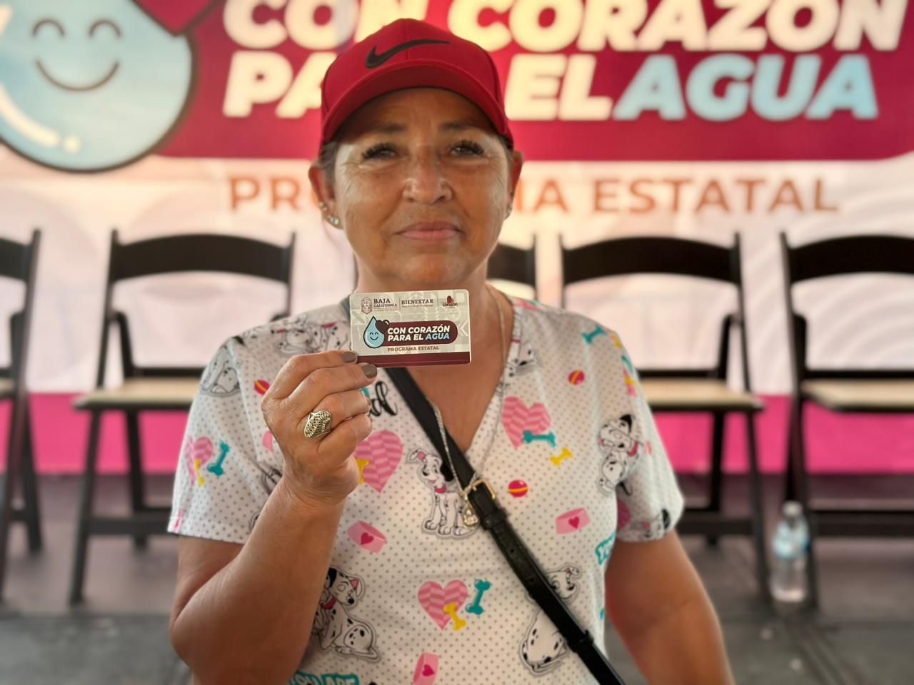 Inicia Gobierno del Estado entrega de tarjetas “Con el corazón para el agua”