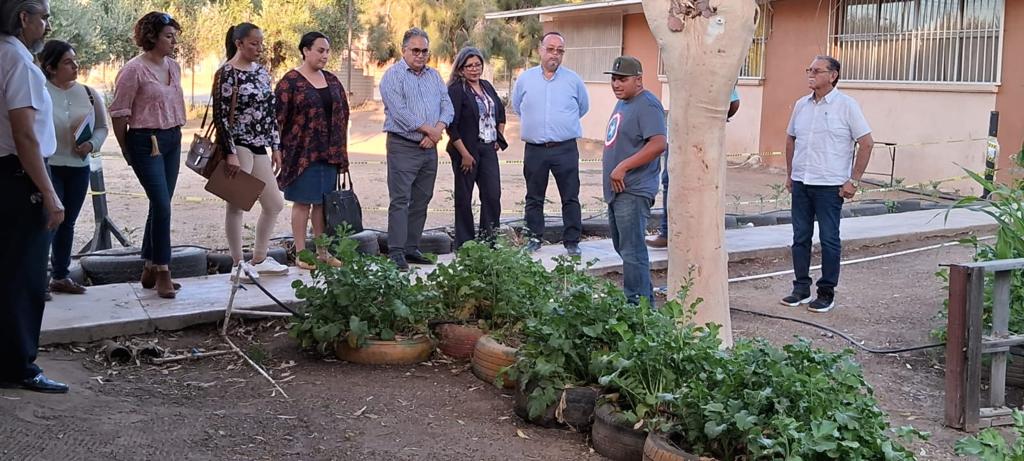 SE REÚNE SECRETARIO DE EDUCACIÓN CON DIRECTORES DE ESCUELAS DEL VALLE DE GUADALUPE QUE FORMARÁN PARTE DE CLÚSTER TECNOLÓGICO