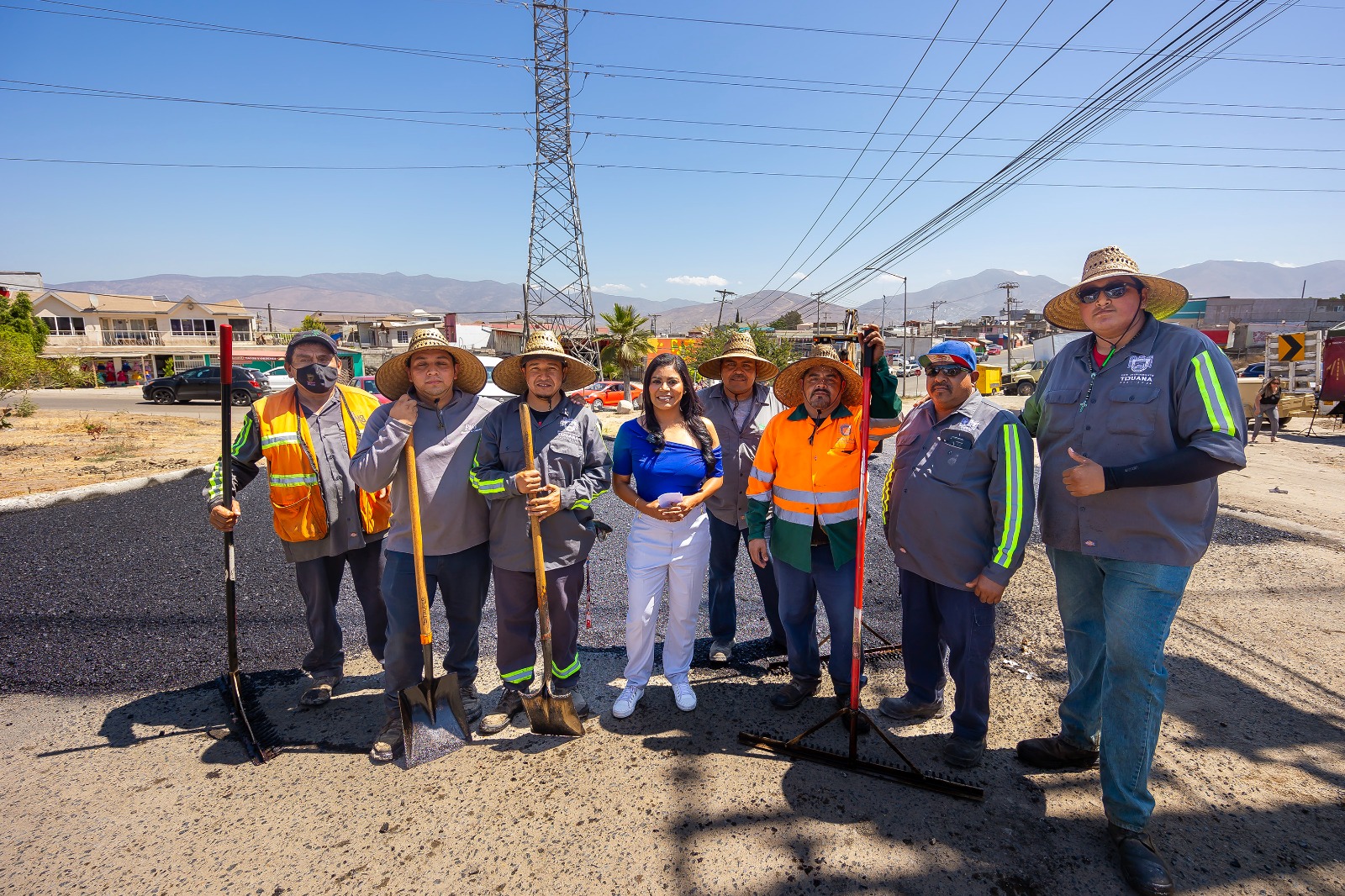 Gobierno de Montserrat Caballero ha bacheado más de 230 mil metros cuadrados de vialidades este 2023