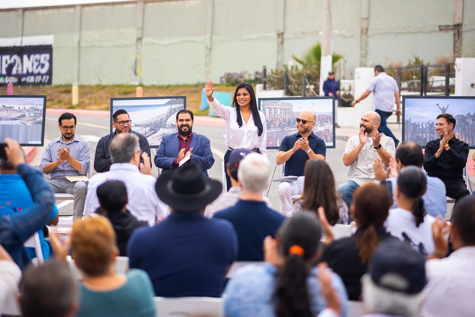 Somos un Gobierno que piensa más en la construcción de puentes que de murallas: Montserrat Caballero