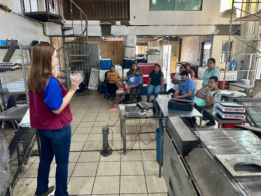 Capacita COEPRIS BC a personal de tortillerías en el manejo higiénico de los alimentos