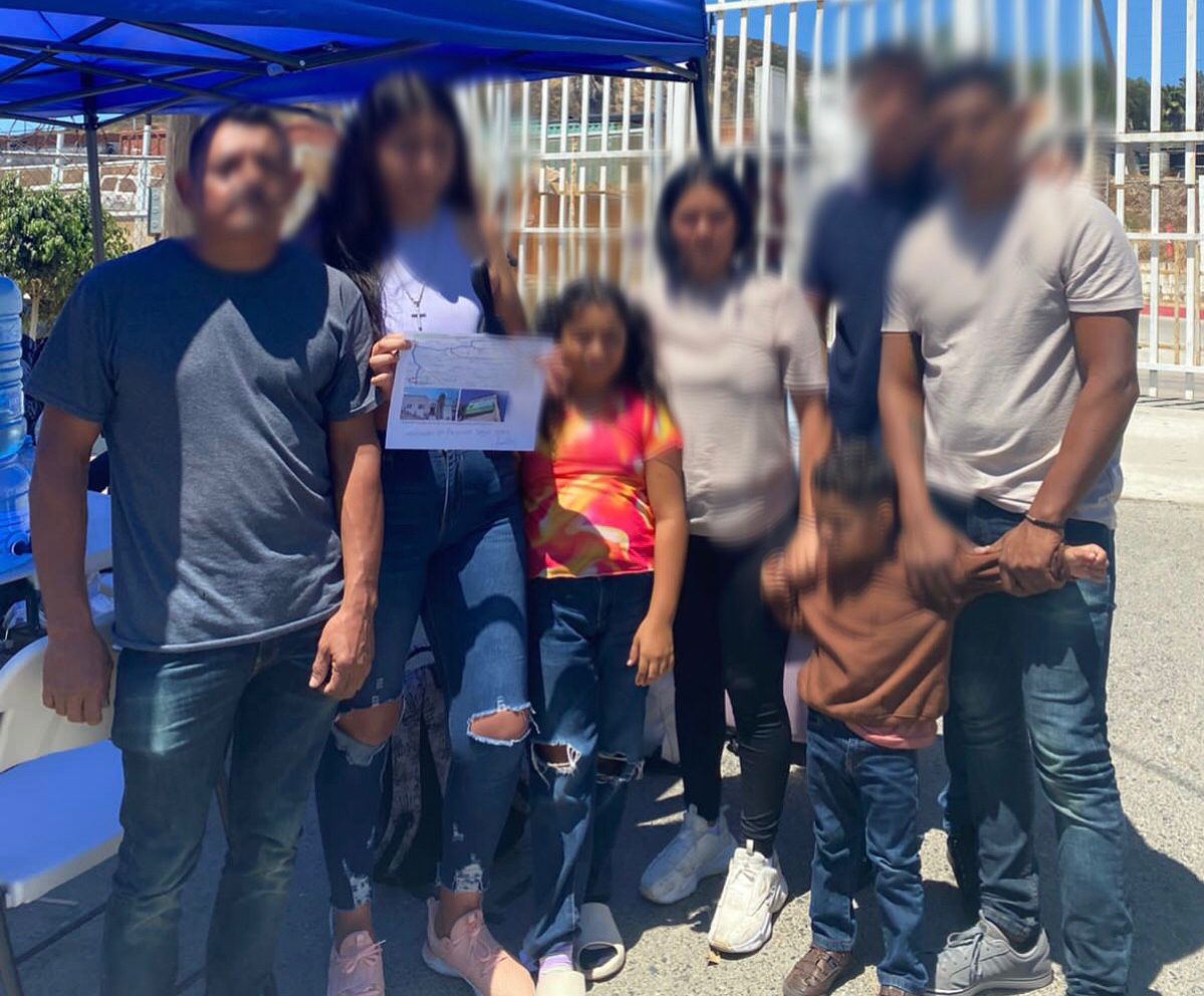 Módulo instalado por Ayuntamiento de Tijuana en garita, evita campamentos