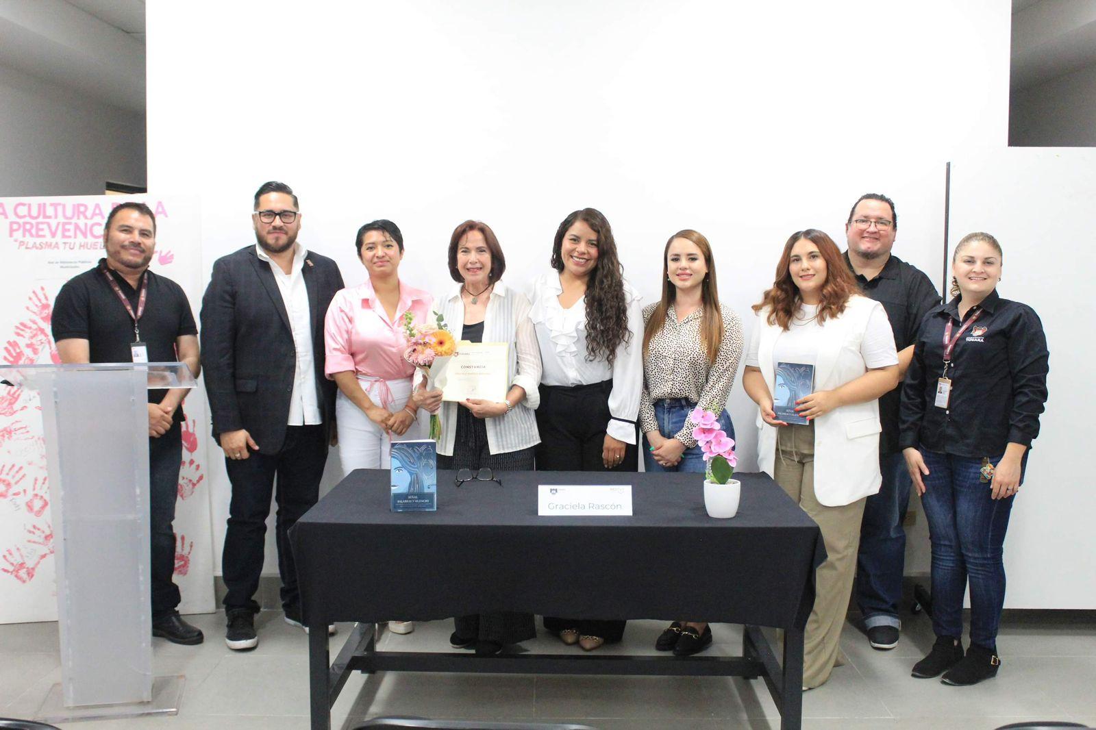 Autora sorda hablante presentó en IMAC Tijuana ejemplar “Señas, palabras y silencio”, desafíos