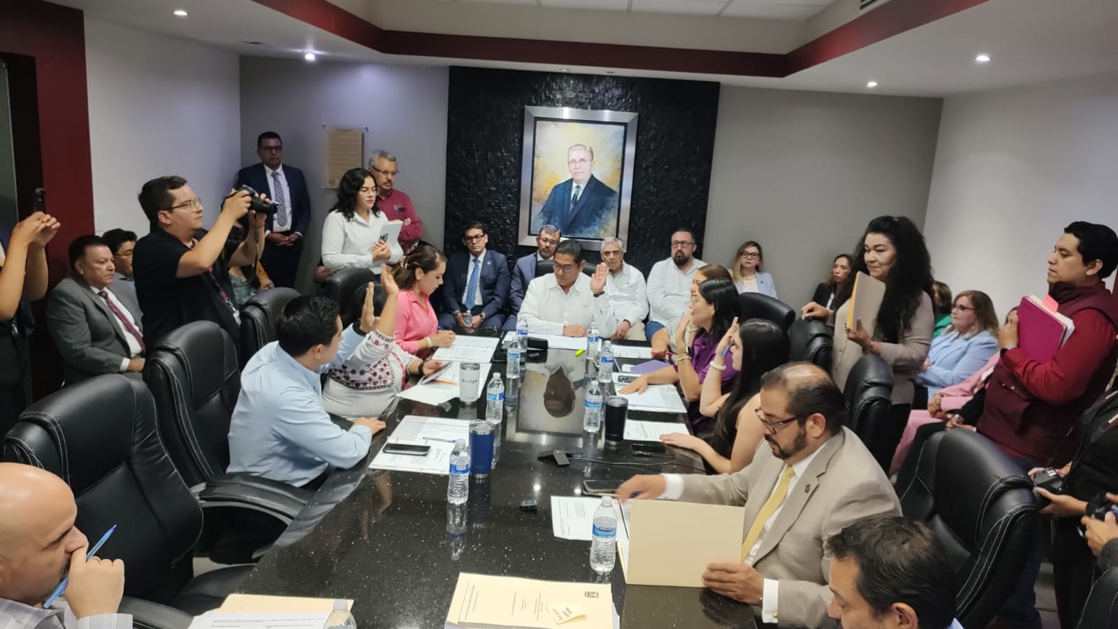 Comisión de legislación avala el haber de retiro para los jueces del PJBC