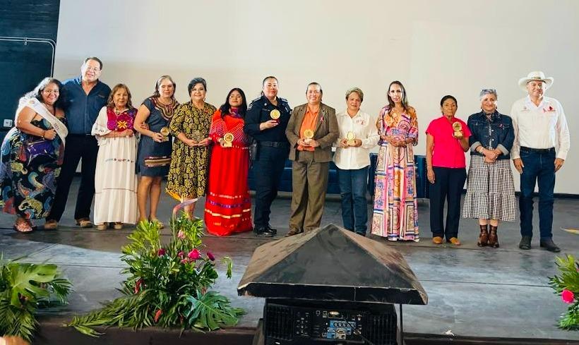 CELEBRA LA SADERBC EL EMPODERAMIENTO DE LA MUJER RURAL EN SU DÍA