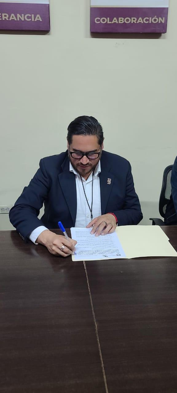 Ayuntamiento de Tijuana y CECyTE firman convenio de colaboración para liberar servicio social