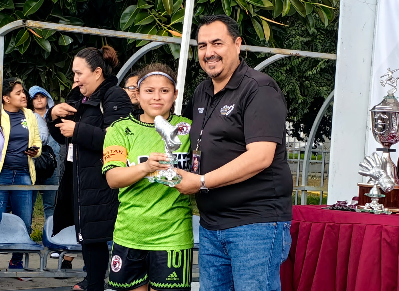 Triunfa gallos de Tijuana en  Super Copa Sorda Femenil