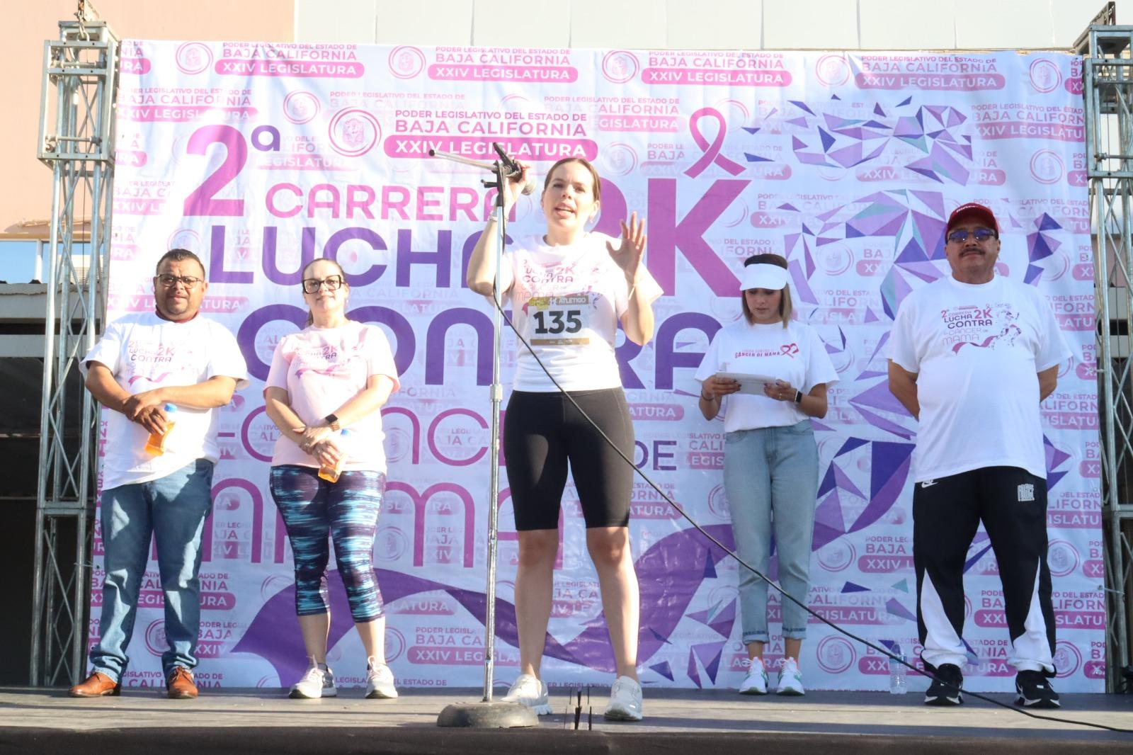 Realiza el congreso la 2da. carrera por la lucha contra el cáncer de mama