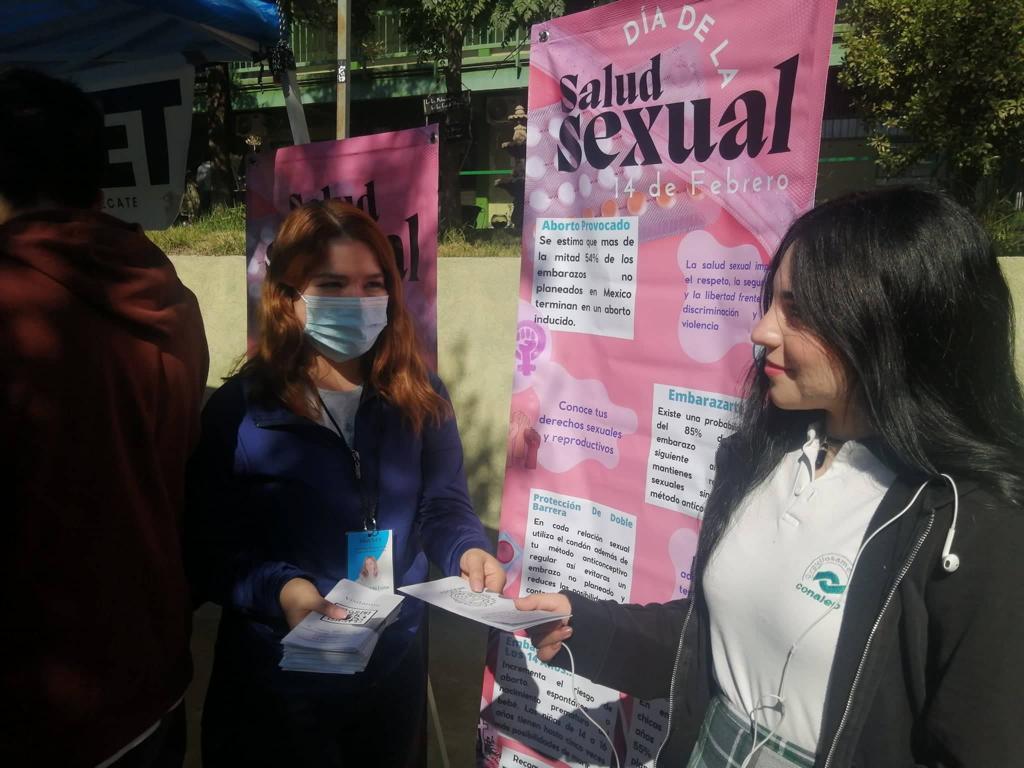 Orientan a estudiantes de Conalep Plantel Tecate sobre educación sexual y vida reproductiva