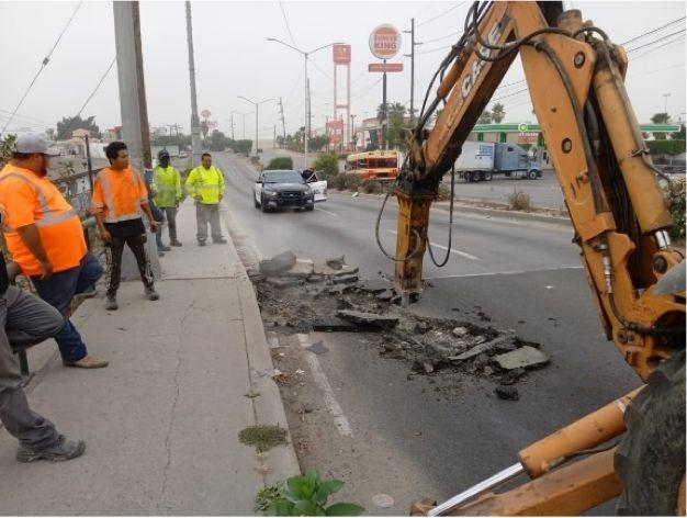 Cierran tramo de bulevar Cucapah para reparar puente