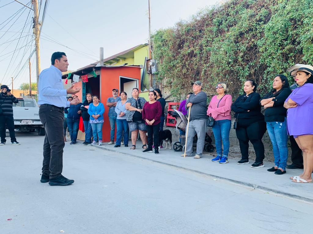 Agradecen la estrecha cercanía de Jorge Salazar con vecinos y colonos