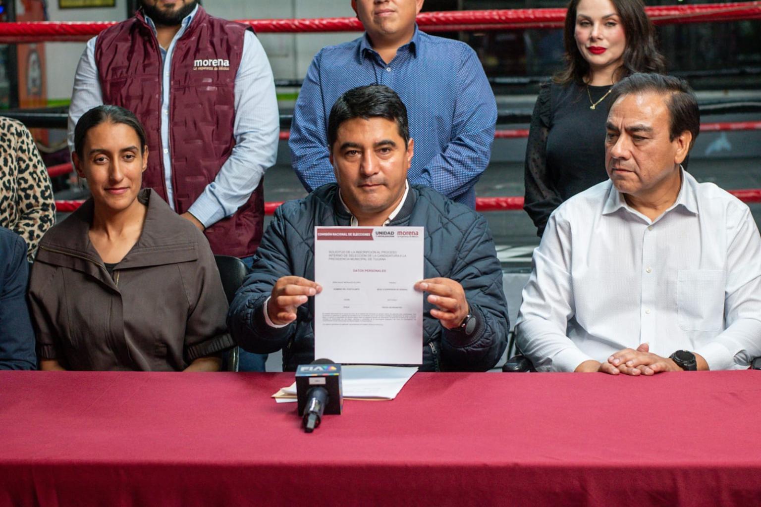 Erik “Terrible” Morales concretó trámite para contender por la candidatura de Tijuana por Morena