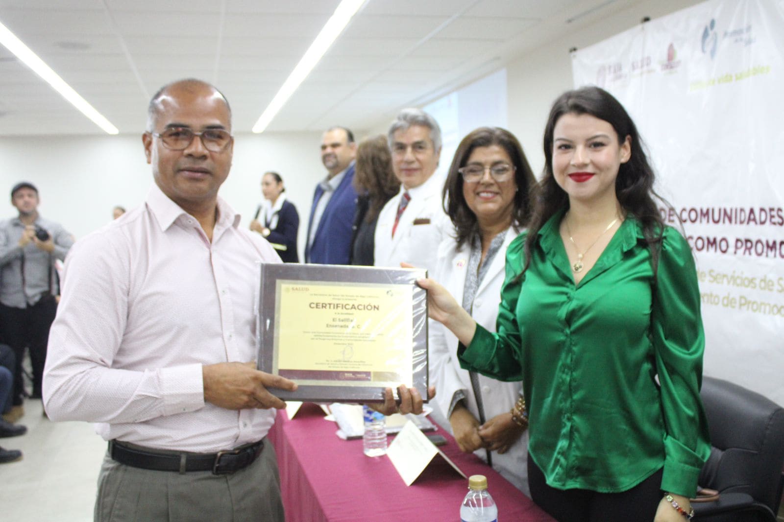 CERTIFICA JSSE A COMUNIDADES, ESCUELAS Y ENTORNOS LABORALES COMO PROMOTORAS DE SALUD EN ENSENADA