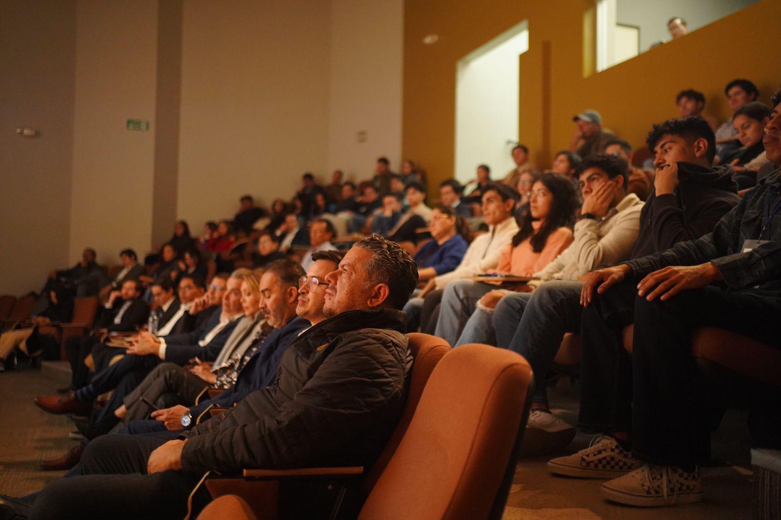 Promueven un ecosistema emprendedor entre jóvenes universitarios