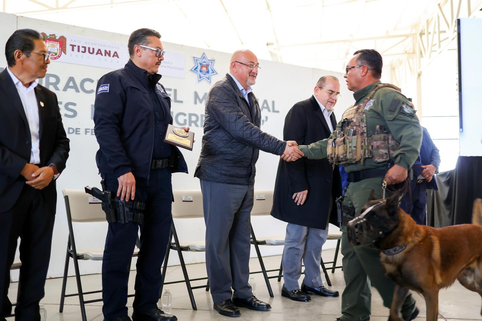 Seguridad pública de Tijuana inauguró memorial para policías municipales, ¡misión cumplida!