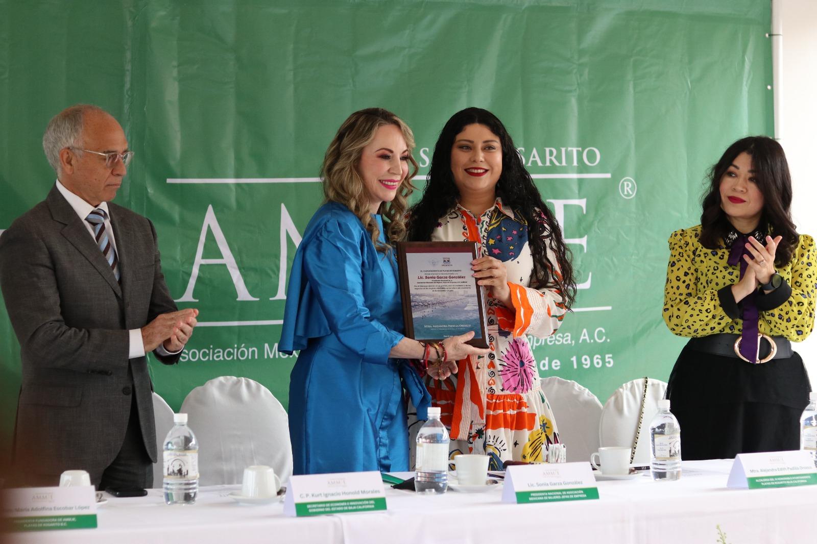 Firma presidenta municipal convenio de colaboración con la Asociación Mexicana de Mujeres Jefas de Empresa (Ammje)