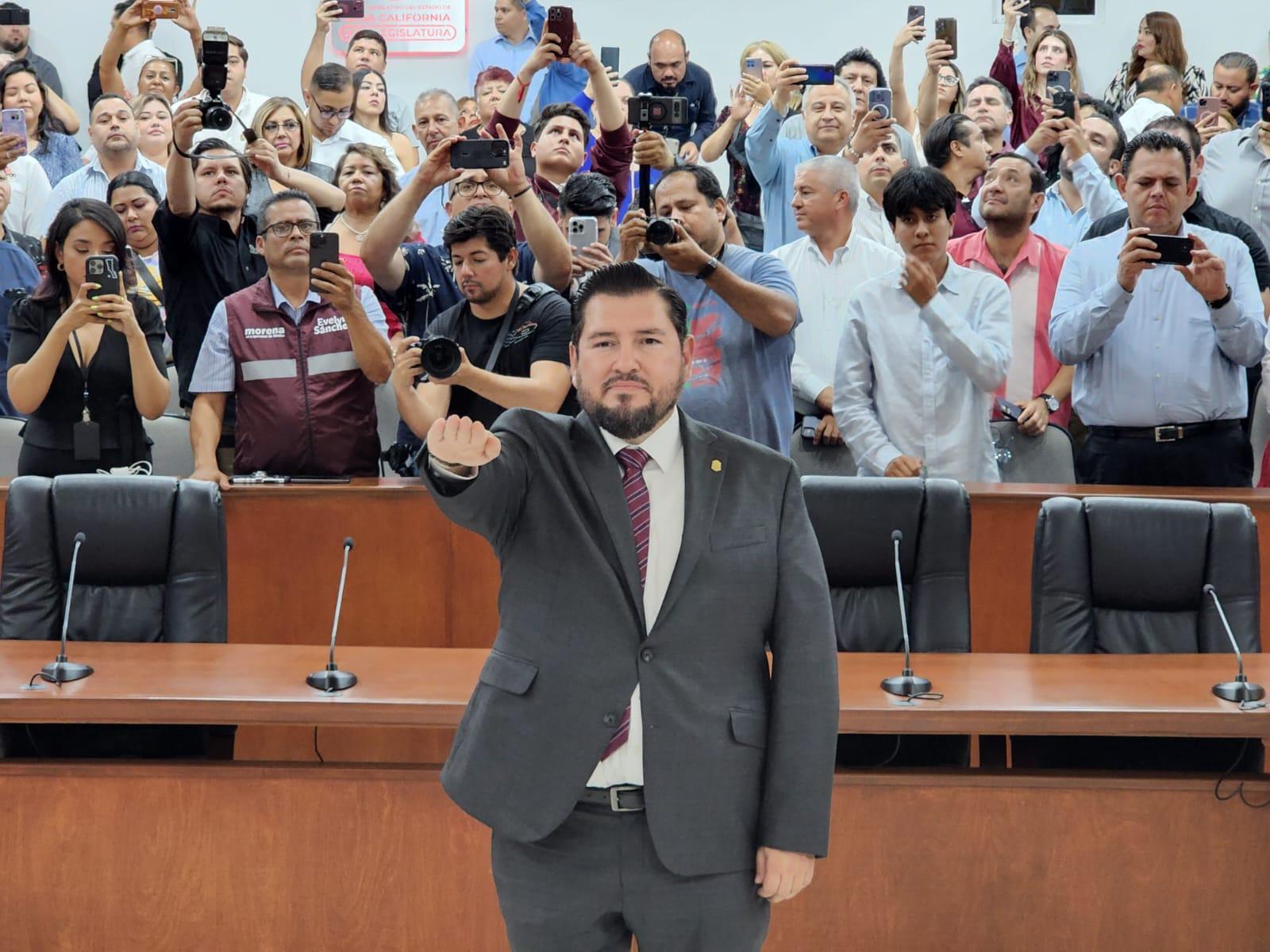 Congreso de B.C. ratifica a Netzahualcóyotl Jauregui como secretario de bienestar