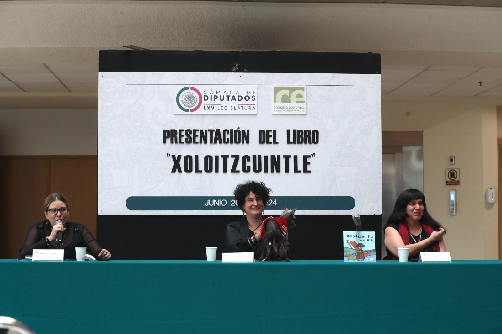 Presentan en el Palacio Legislativo de San Lázaro el libro infantil “Xoloitzcuintle”, de la antropóloga Tabea Huth