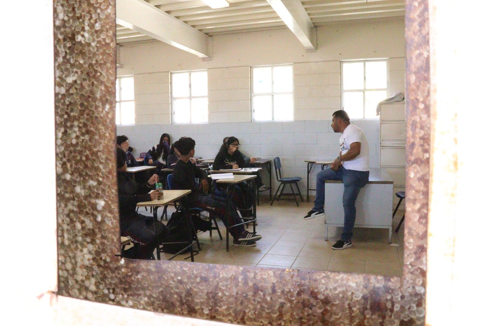 Gobierno Municipal realizó jornada preventiva en secundaria Rosario Castellanos