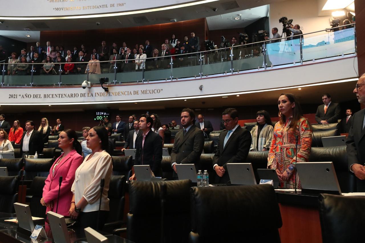 Comisión Permanente guarda minuto de silencio en memoria del exdiputado federal Jorge Alberto Lara Rivera