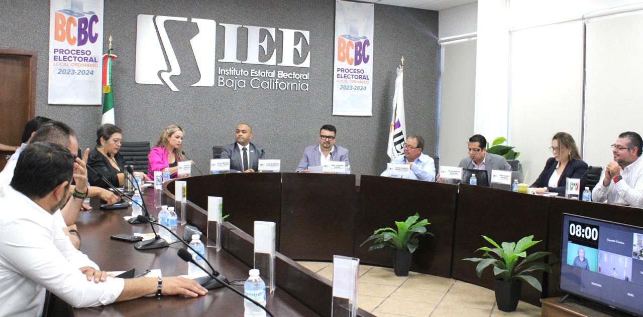 ENTREGA IEEBC CONSTANCIA A DIPUTACIONES POR EL PRINCIPIO DE REPRESENTACIÓN PROPORCIONAL