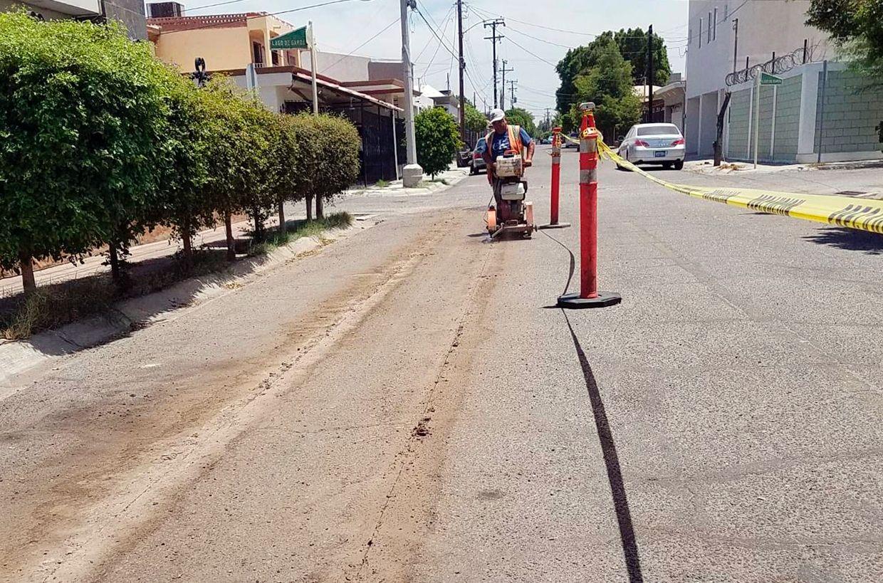 INICIA OBRA DE REPOSICIÓN DE TUBERÍAS PARA MEJORA DEL SERVICIO DE AGUA POTABLE EN JARDINES DEL LAGO