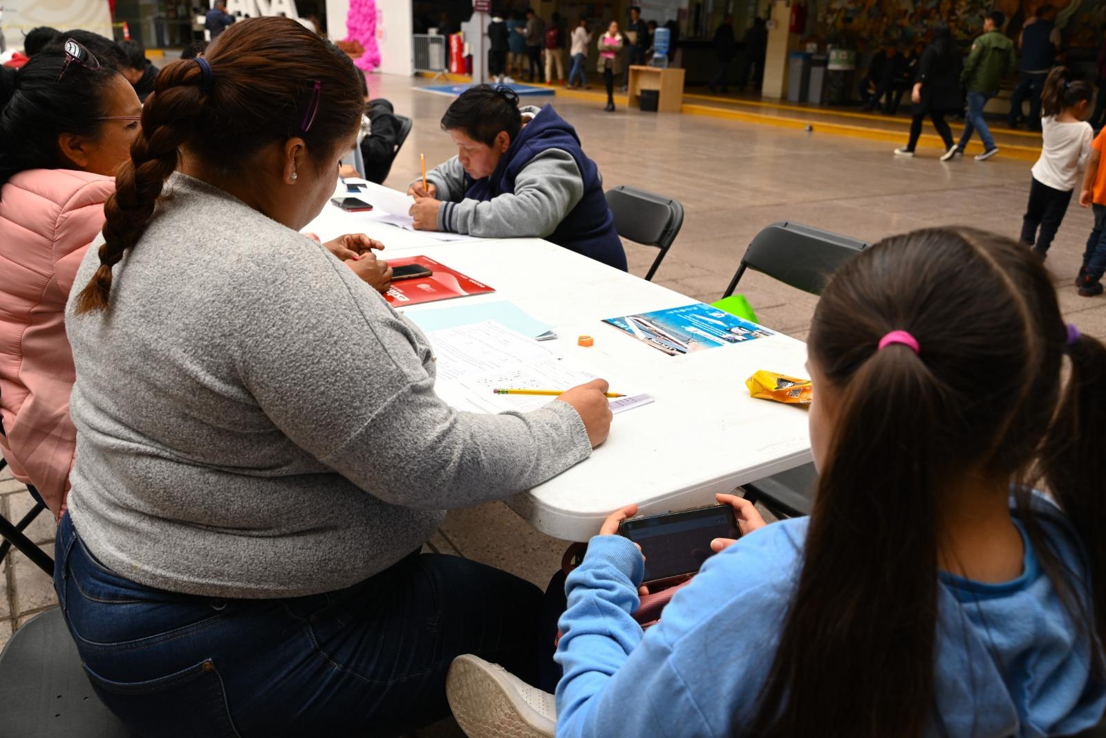 Convocan a interesados en acreditar primaria y secundaria a través de examen único jueves 15 y viernes 16 de agosto