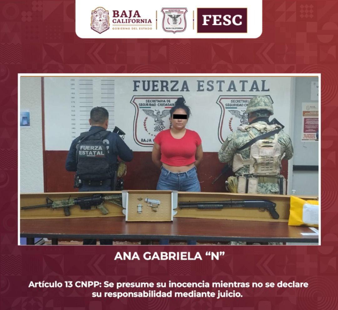 FESC y SEDENA detienen a mujer en posesión de armas, granada y drogas