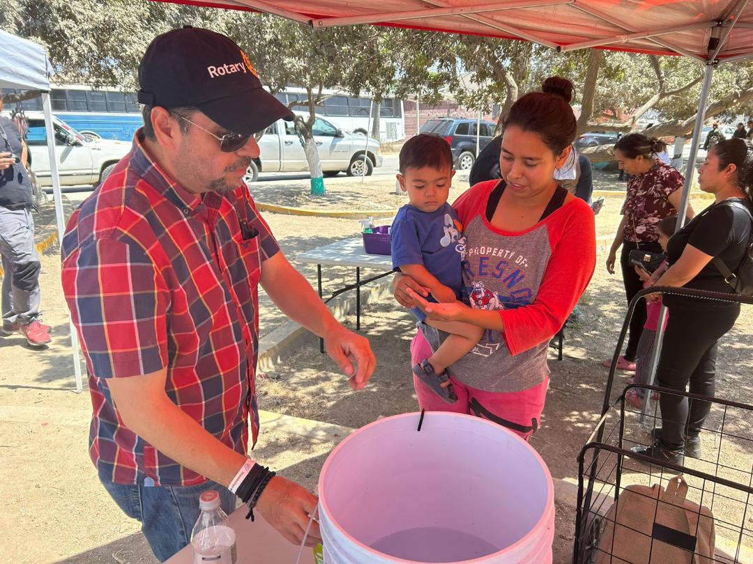 Concluye Club Rotario Tijuana con primera etapa de entrega de filtros de agua