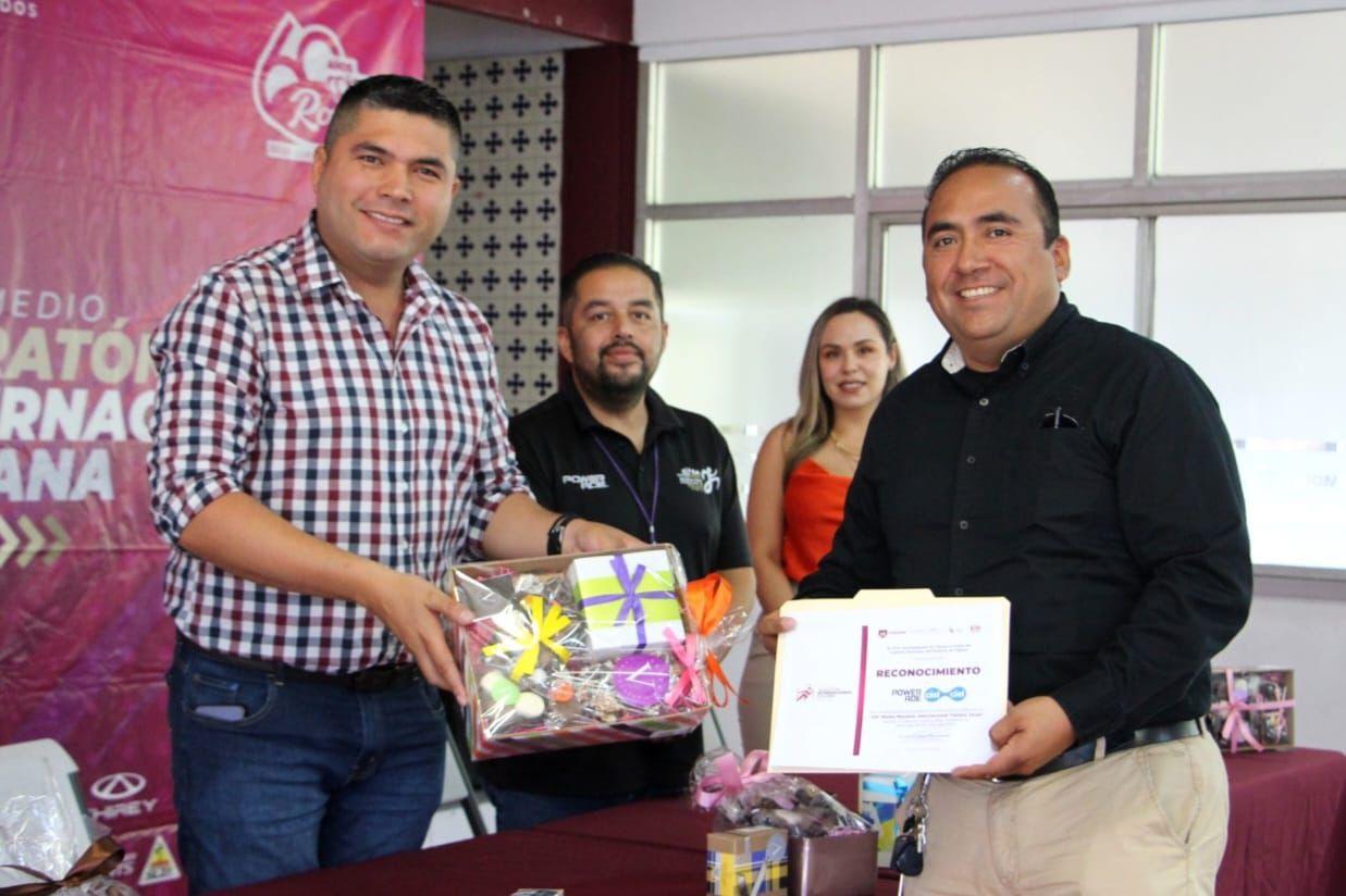 Otorga IMDET reconocimientos a patrocinadores de 29 Medio Maratón Internacional de Tijuana