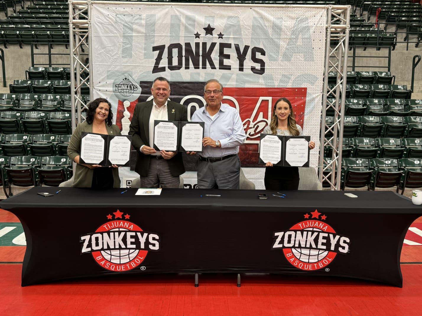 Firma Zonkeys convenio con UABC en beneficio del deporte