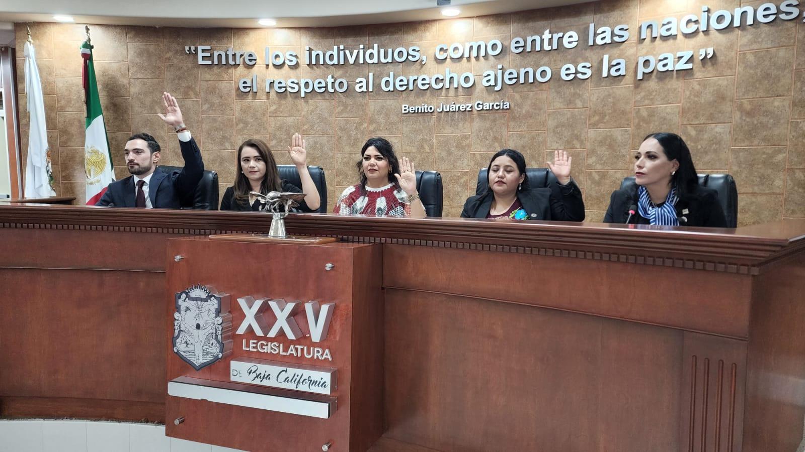 Por votación unánime quedan integradas las comisiones de la xxv legislatura