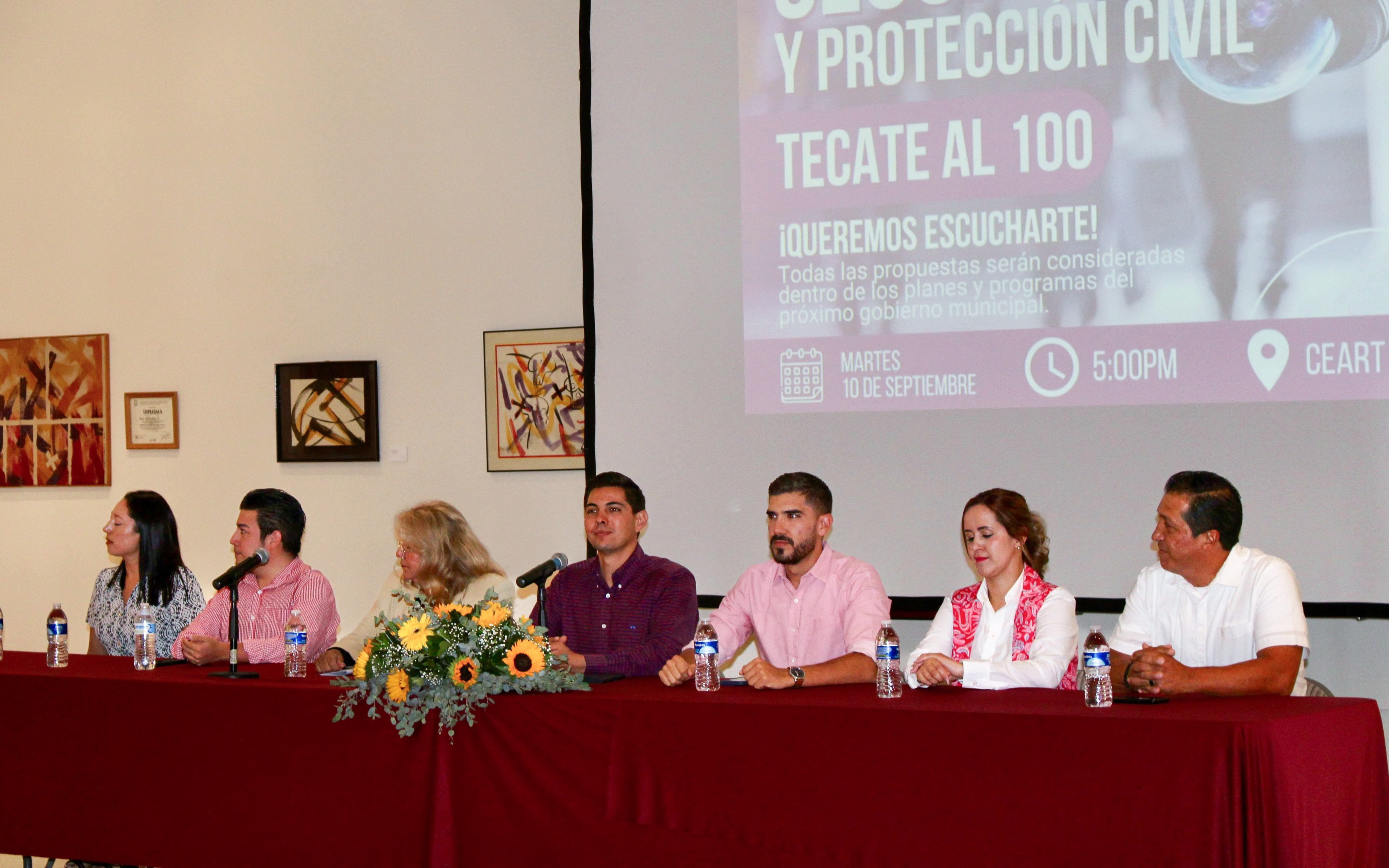 PROMUEVE ROMÁN COTA PARTICIPACIÓN CIUDADANA EN FORO DE SEGURIDAD Y PROTECCIÓN CIVIL ¡TECATE AL 100!