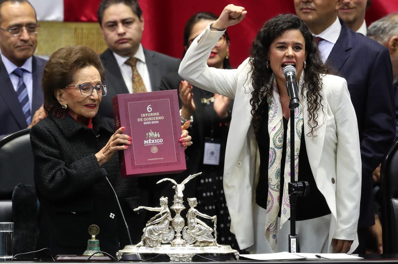 El Congreso de la Unión recibió el Sexto Informe de Gobierno