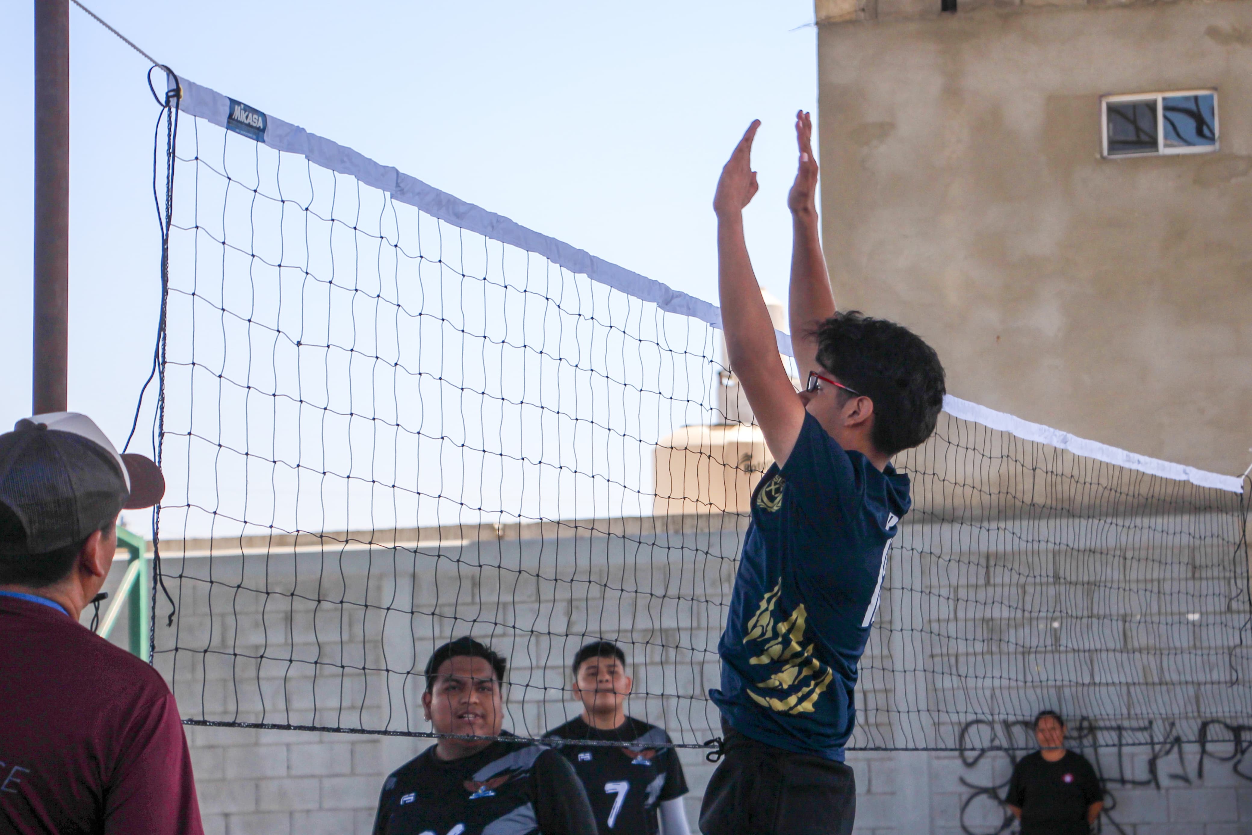 Continúan eliminatorias en torneo delegacional de voleibol