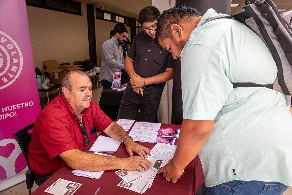 STPS ACERCA VACANTES DE EMPLEO PARA UNIVERSITARIOS