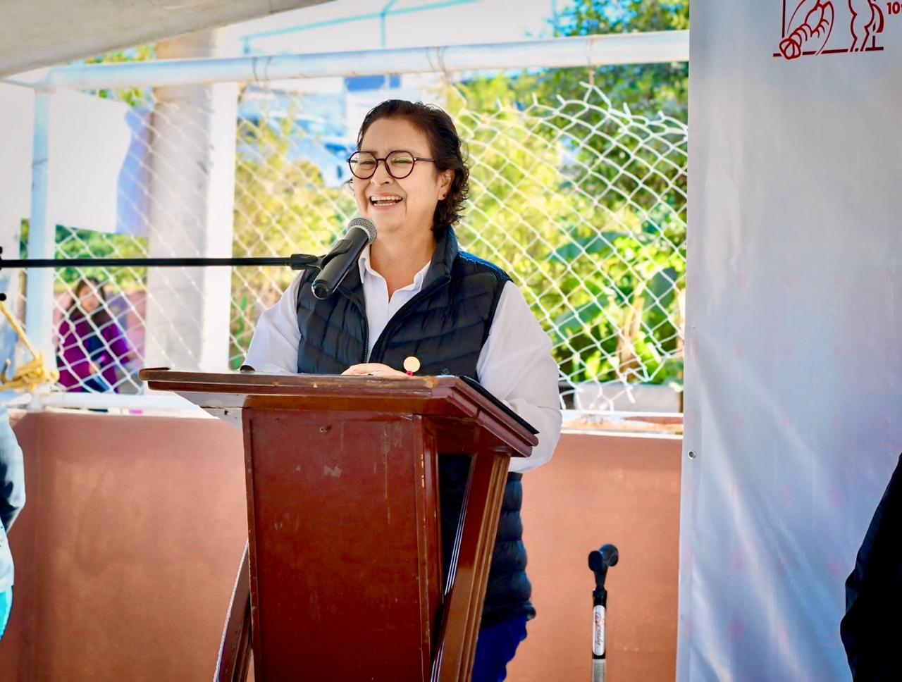 Gobierno de Rocio Adame realiza jornada de salud y prevención en real de Rosarito