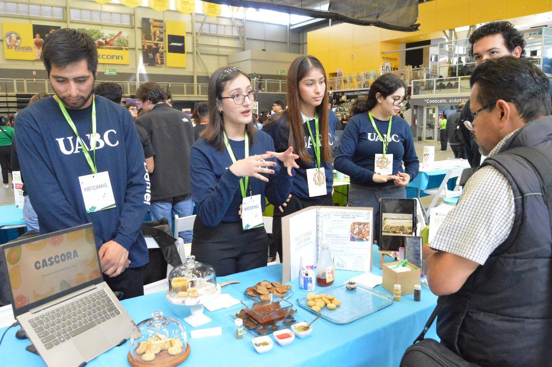 Reúne IX Feria Ambiental Académica iniciativas para medio ambiente de la región