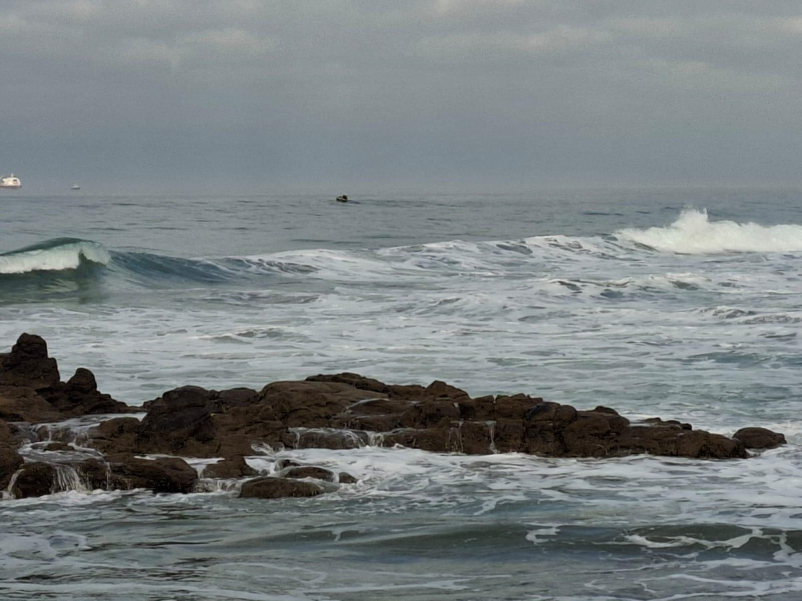 Autoridades intensifican búsqueda de joven desaparecido en Playa Cabo Delfín