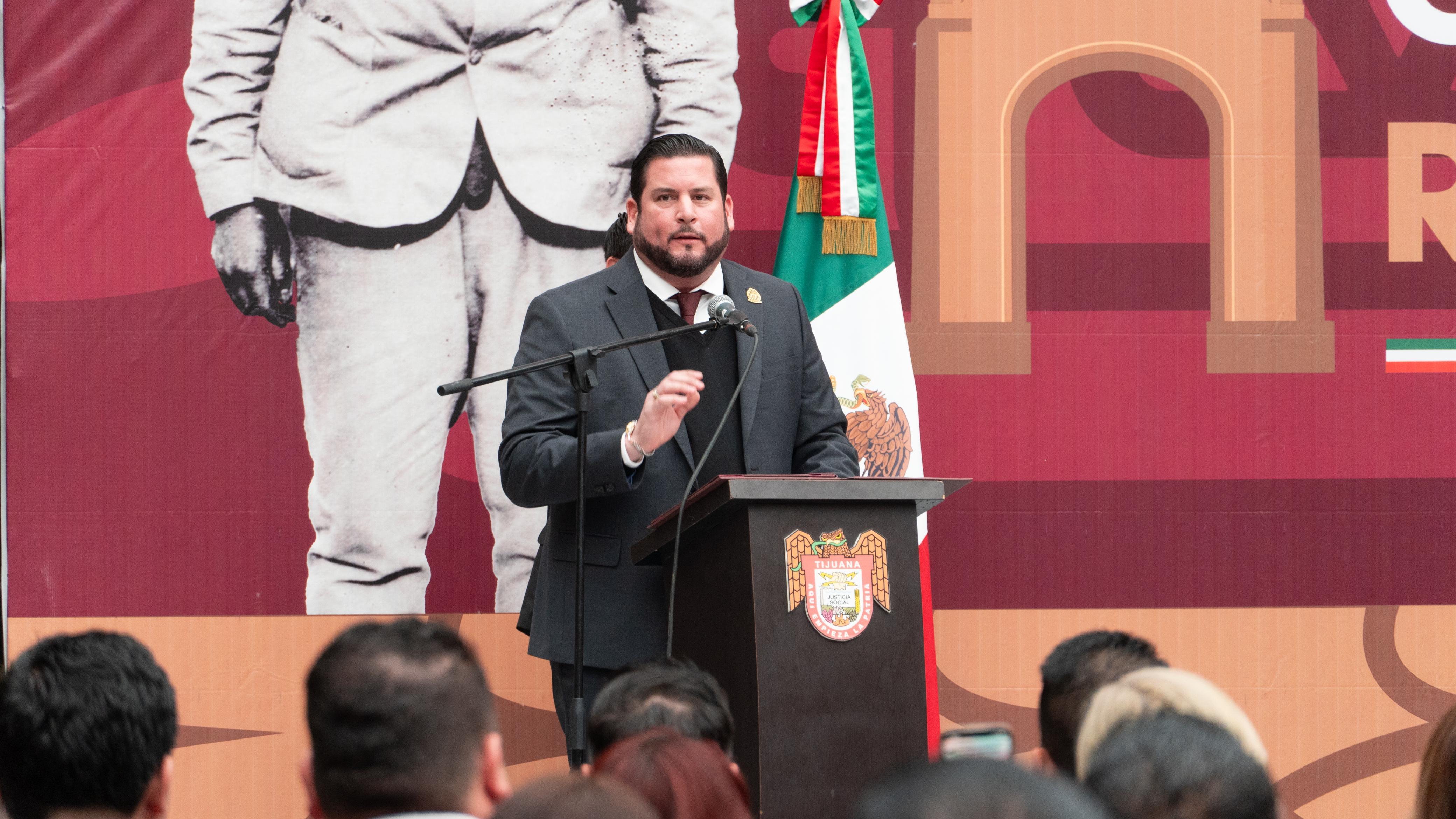 Conmemora el XXV Ayuntamiento de Tijuana el 114 Aniversario de la Revolución Mexicana con desfile cívico deportivo