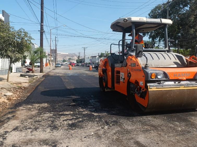 Realiza XXV Ayuntamiento de Tijuana obras de reparación de vialidades