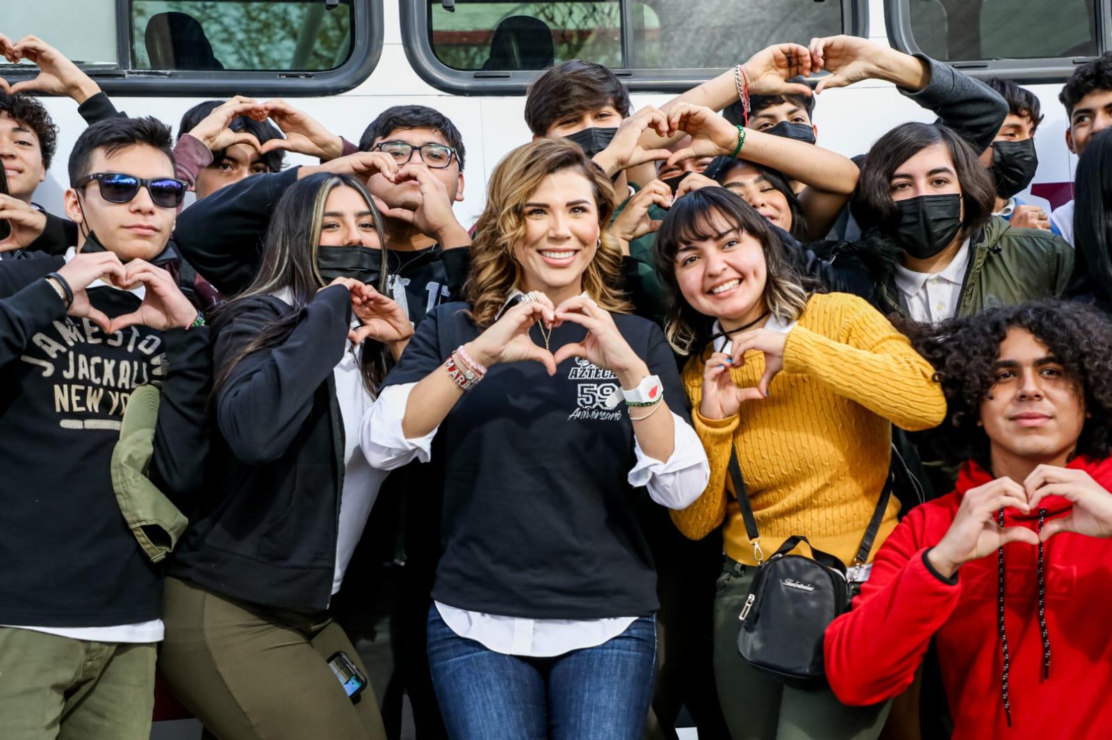 INVITA GOBERNADORA MARINA DEL PILAR A LAS Y LOS JÓVENES A RECIBIR SU BECA JOBEC Y CONTINUAR CON SUS ESTUDIOS EN BAJA CALIFORNIA