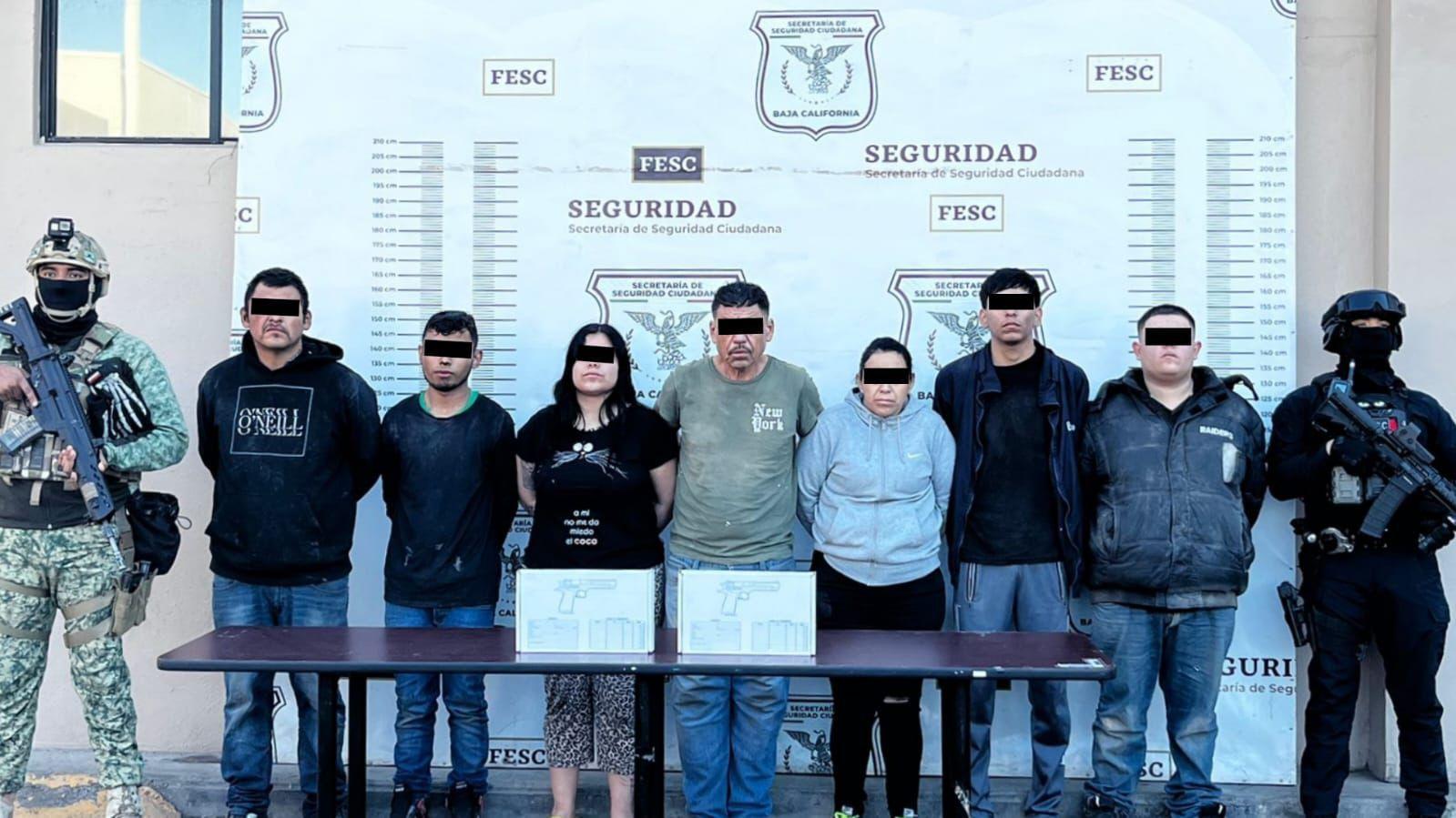 Detienen FESC y defensa en flagrancia a siete presuntos secuestradores y logra rescatar a las víctimas en Mexicali