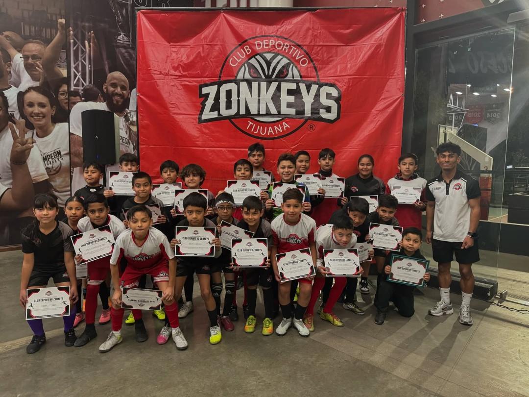 Reconoce Club Deportivo Zonkeys a sus talentos