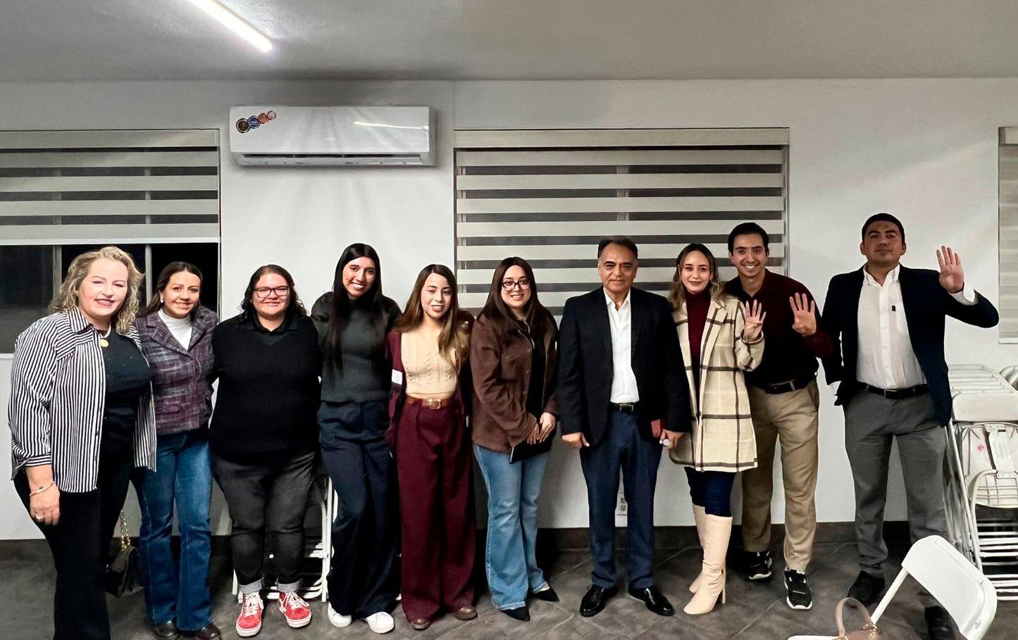 Capacitan a militancia de Morena en Tecate, con taller de narrativa y política