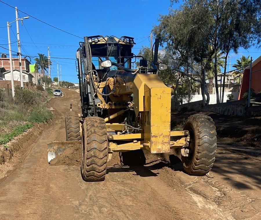 Gobierno de Claudia Agatón mejora 11 calles de la colonia Gómez Morín