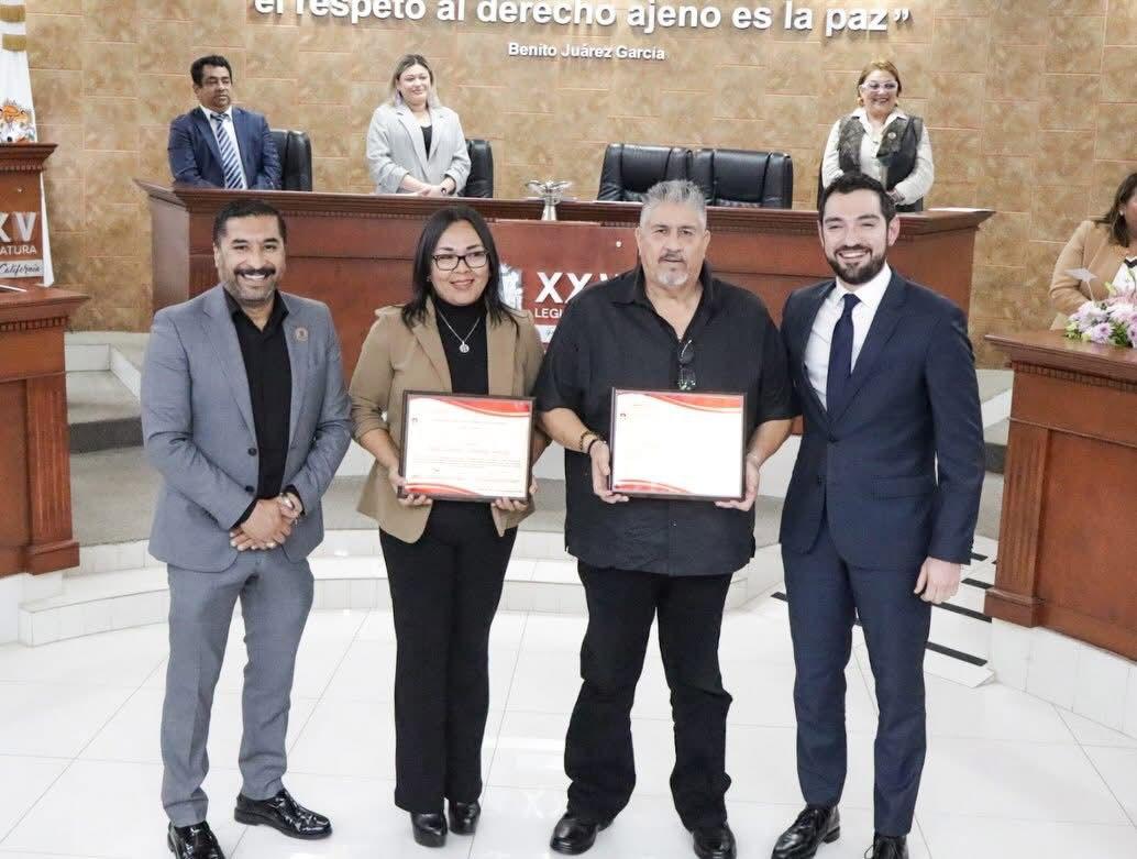 Declaran benemérita a la escuela primaria “Benito Juárez” de Tijuana.