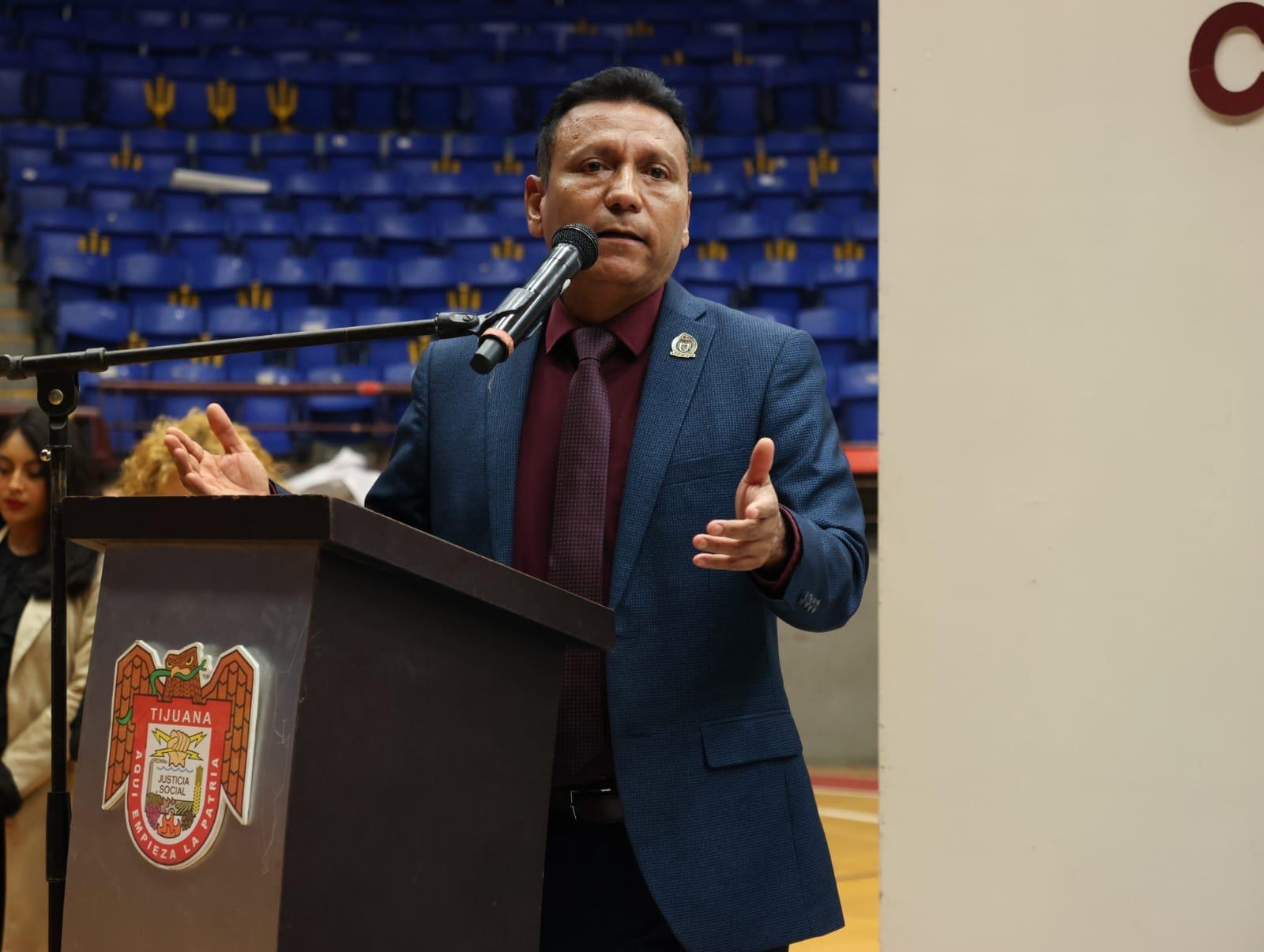 Celebra Gobierno Municipal de Tijuana ceremonia de graduación de primera generación de Preparatoria Abierta