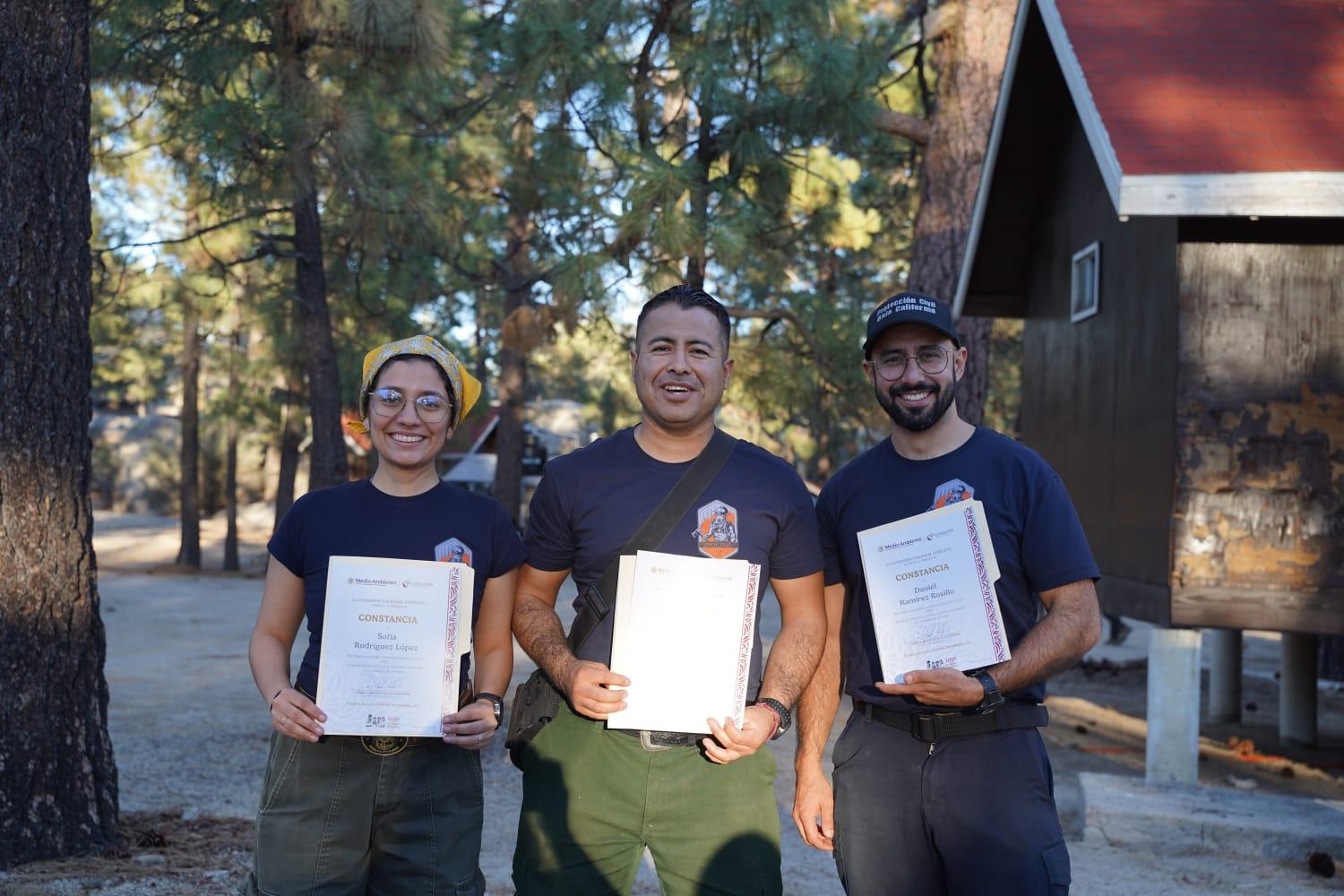 Finaliza Protección Civil BC curso contra incendios forestales